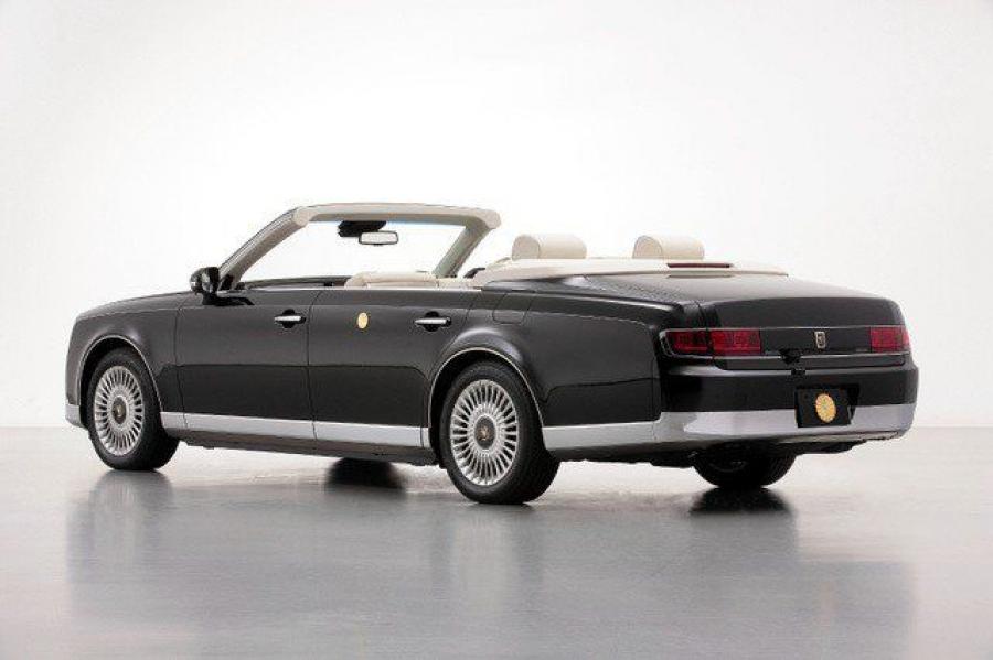  Toyota Century Emperor Cabriolet 2019 года  (фото 2 из 2)